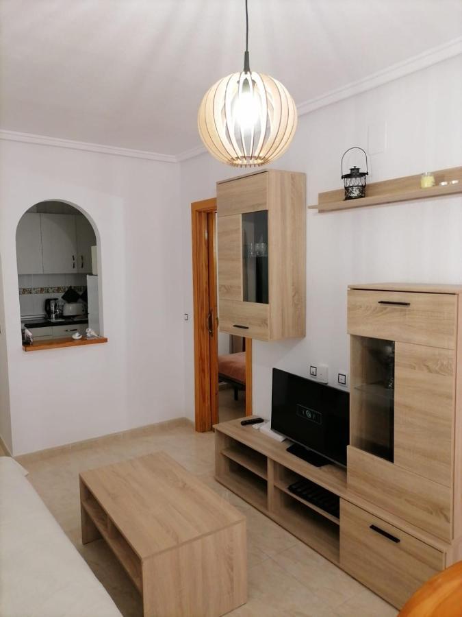 Sunny Appartment With Pool Torrevieja Center Buitenkant foto